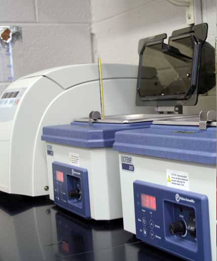 A photo of lab equipment used to illustrate contamination prevention.