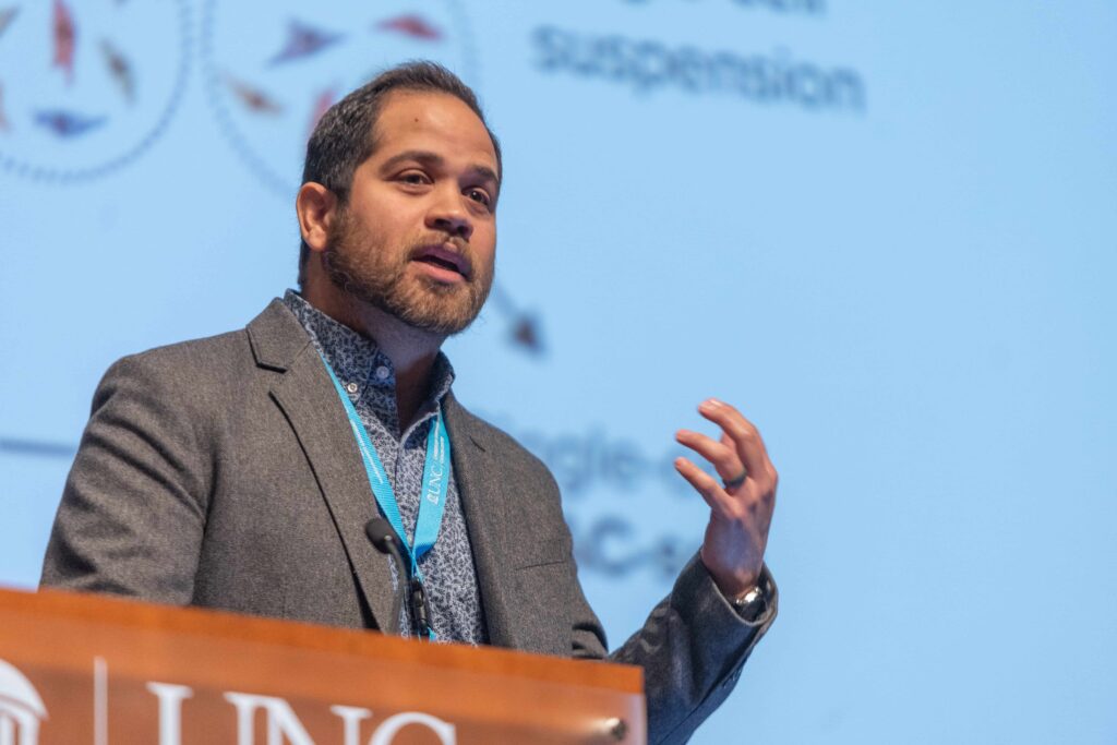 Hector Franco presents at the UNC Lineberger Scientific Symposium